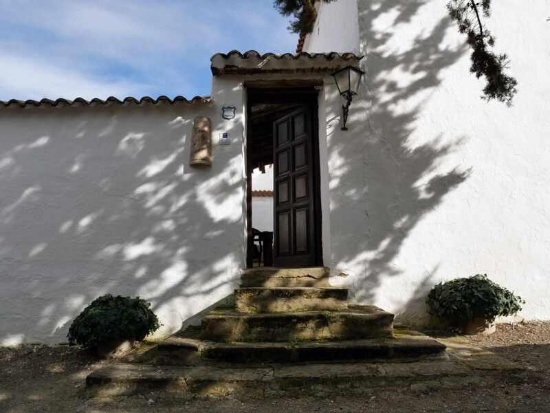 Гостевой дом Cortijo La Gineta Алькала-ла-Реаль Экстерьер фото